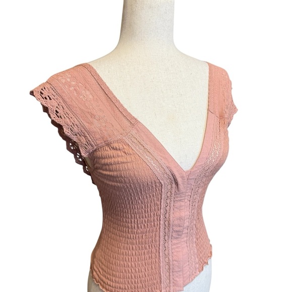 Free People On My Mind Iced Chai Smocked Top Size XS #1885 - Picture 4 of 6